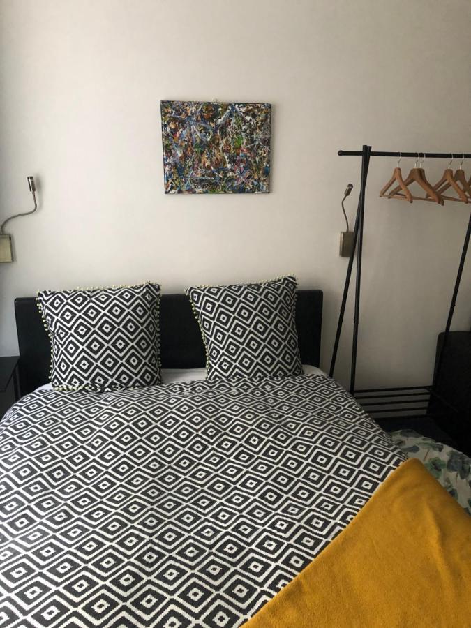 Studio L'Art Abstrait - Centre D'Agen- Gare 3' Apartment Luaran gambar