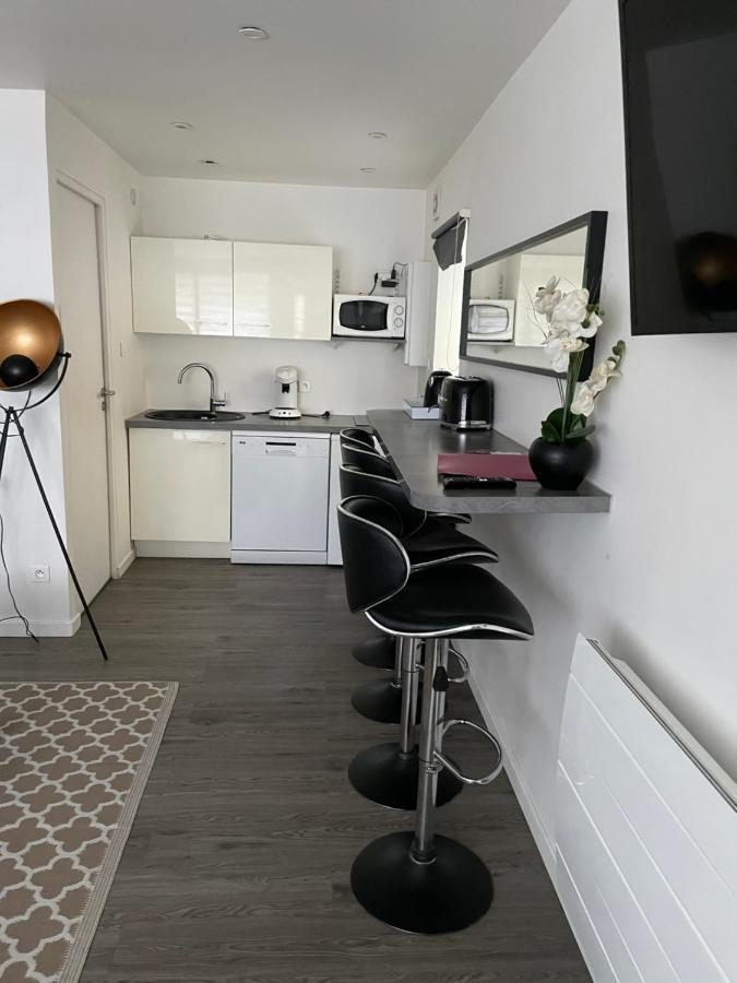 Studio L'Art Abstrait - Centre D'Agen- Gare 3' Apartment Luaran gambar