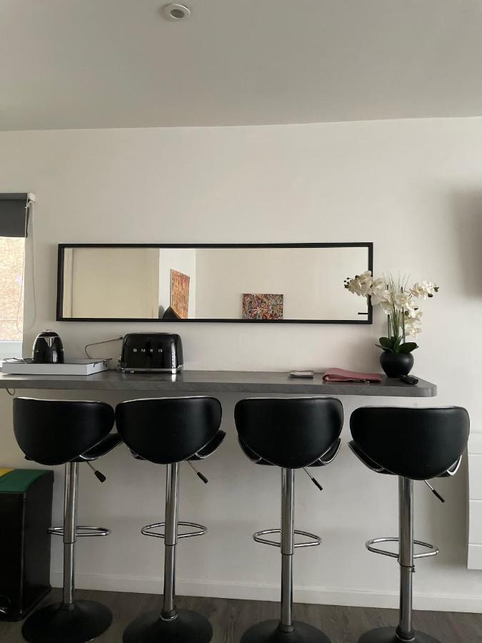 Studio L'Art Abstrait - Centre D'Agen- Gare 3' Apartment Luaran gambar